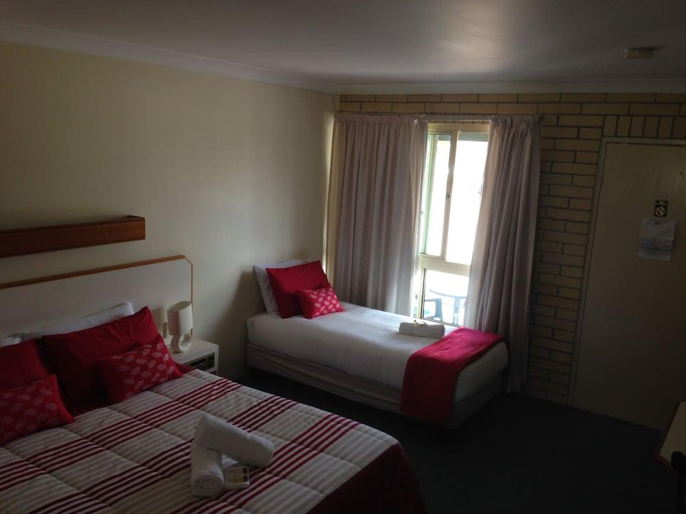 Country Rose Motel Warwick Exteriér fotografie